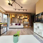 Modern Flat In Center Apartamento *