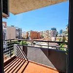 Modern Flat In Center *