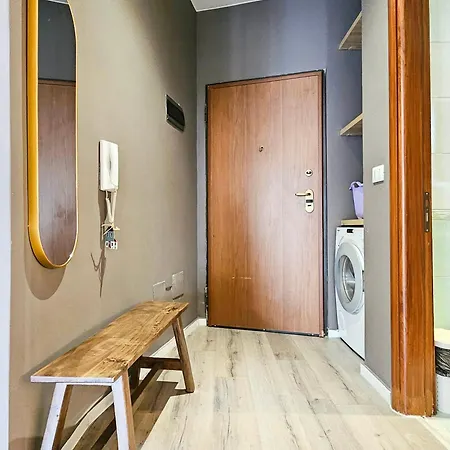 Modern Flat In Center 公寓 地拉那
