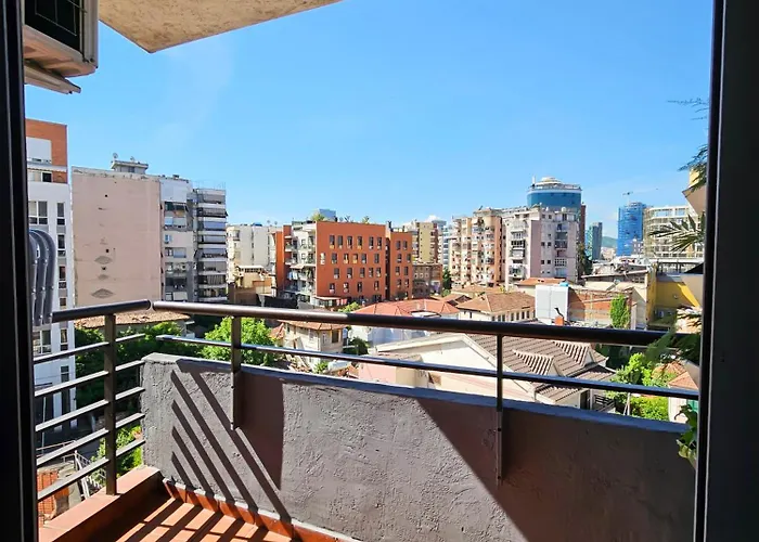 Modern Flat In Center *